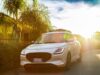 Swift Hybrid Sakura: Suzuki presenta la compatta ispirata al fiore di ciliegio.