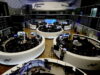 Mercati finanziari, l’Europa crolla a causa del conflitto in Medio Oriente. Milano termina con un significativo ribasso del -3,92% – Aggiornamenti.