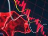 Il Sensex si muove in modo altalenante, con il Nifty sotto 24.100 a causa della pressione delle azioni IT sui principali indici.