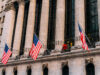Wall Street avvia la giornata in ribasso, realizzi sui titoli tecnologici dopo il balzo del primo semestre.