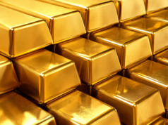 Oro: il valore supera nuovamente i 4.500 dollari grazie al riacquisto del Tesoro USA e a un dollaro in calo, riaccendendo il rally.